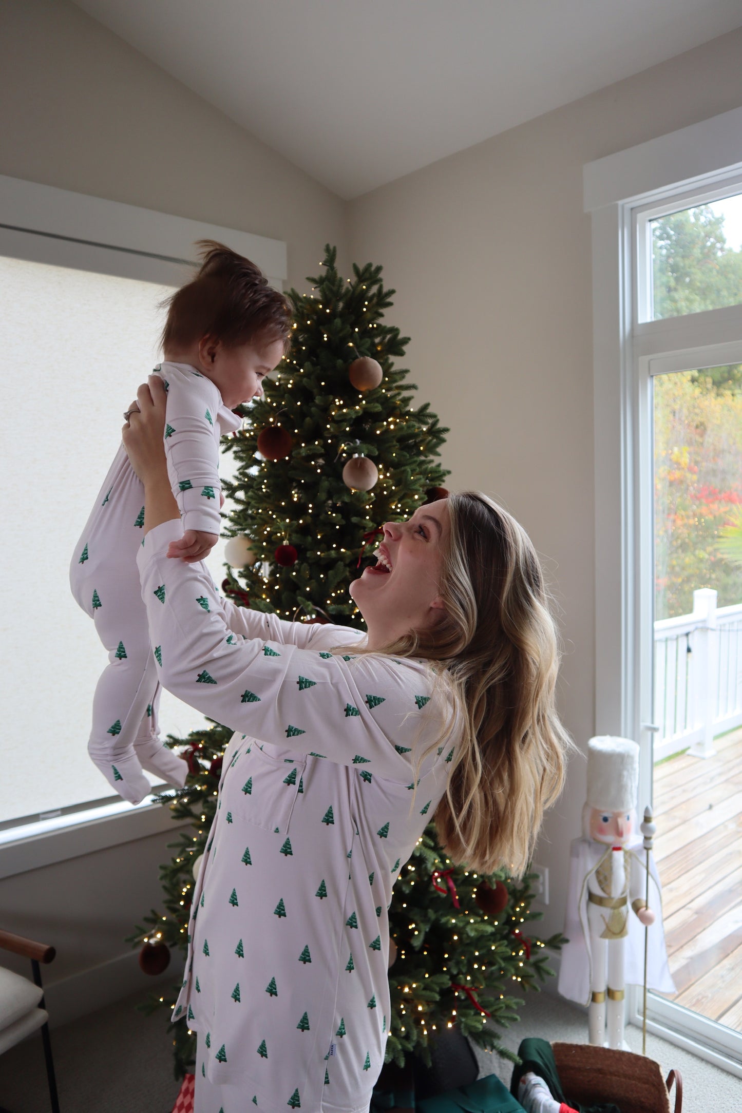 Women’s Pajama Set - Tiny Timber